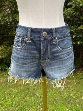 vintage American Eagle high waisted stretch distressed jean shorts Y2K SIZE 0